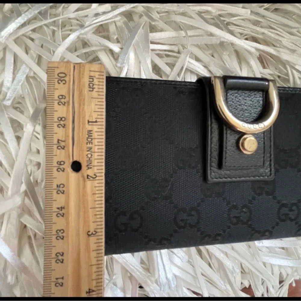 Authentic Gucci Black GG Canvas Wallet with Gold D-Ring - Picture 8 of 15